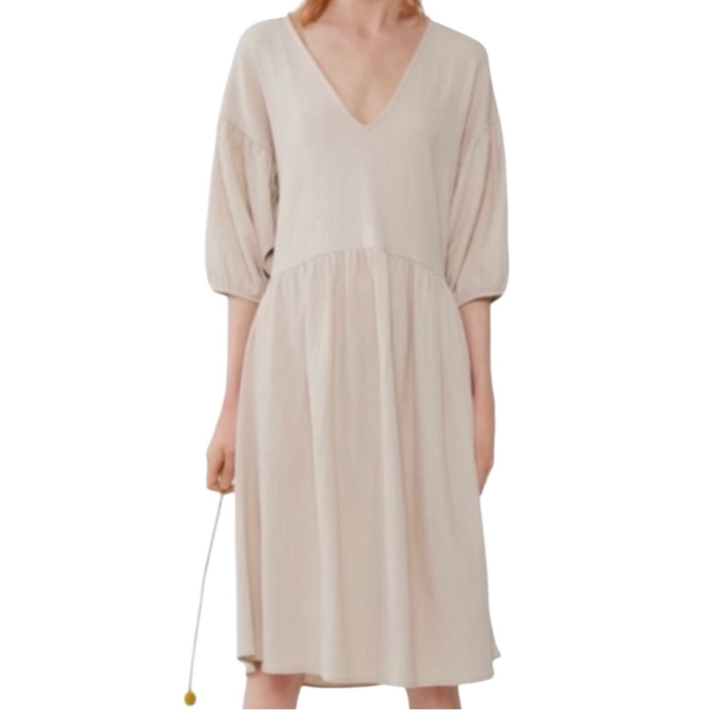 Zara Peasant Dress Puff Sleeve M Textured Beige Cottage Prairie Hamnet Relaxed